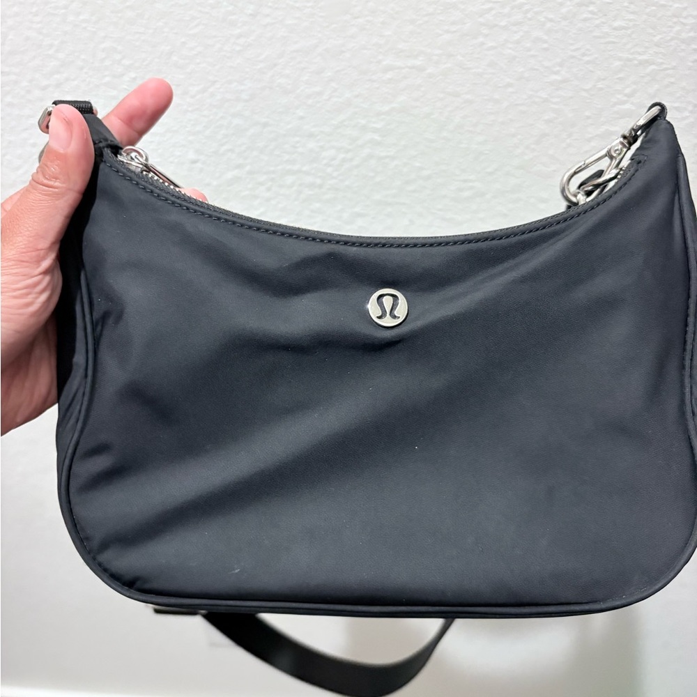 lululemon athletica Classic Black Shoulder Bag